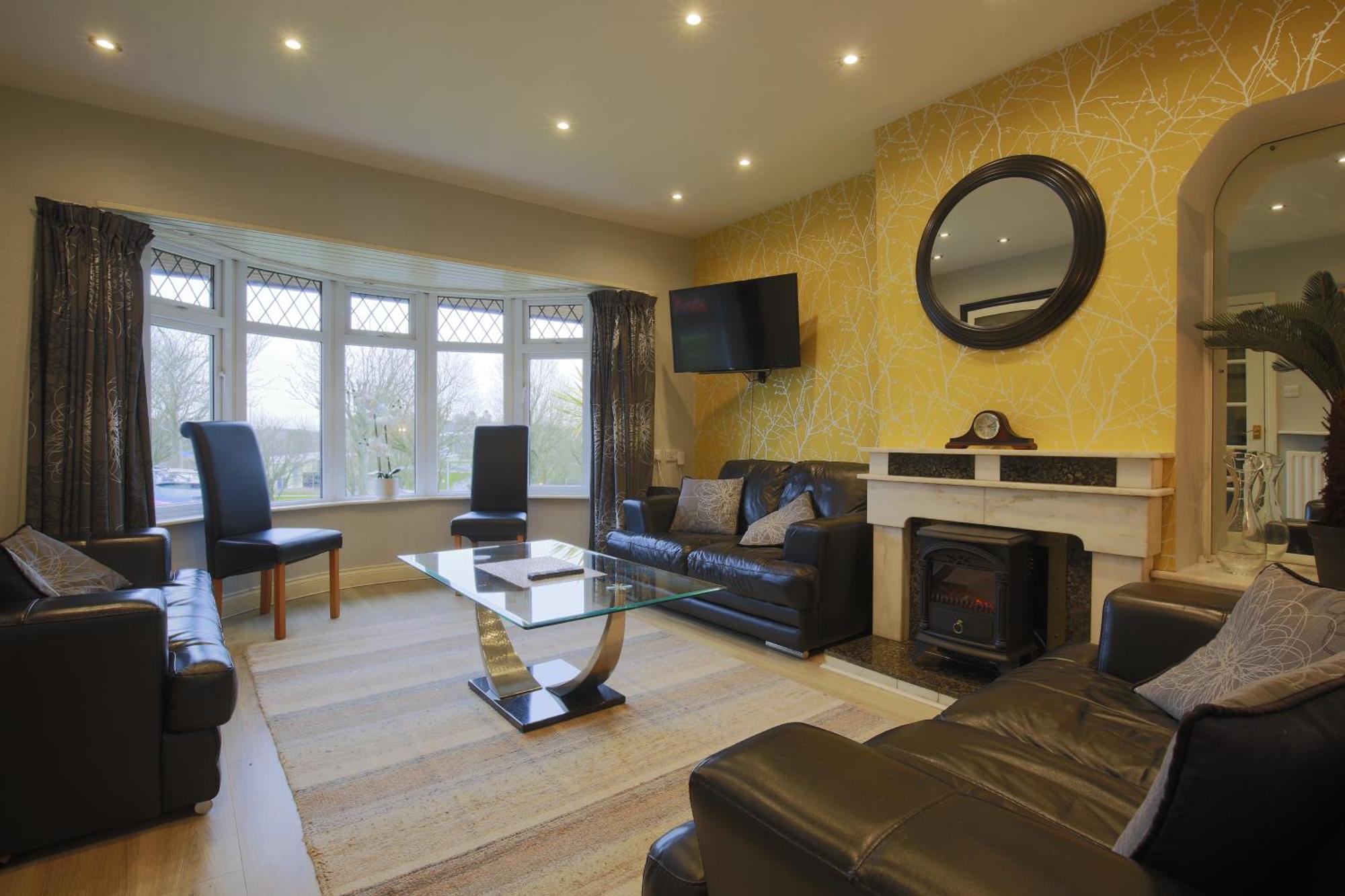 Spacious 4 Bedroom Home - 5 Min Walk To Town Enniskillen Exterior photo