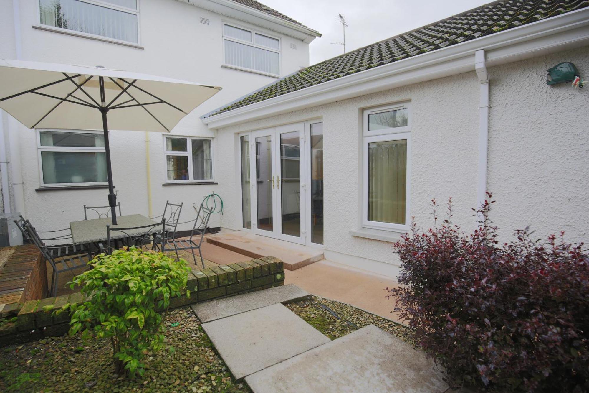 Spacious 4 Bedroom Home - 5 Min Walk To Town Enniskillen Exterior photo